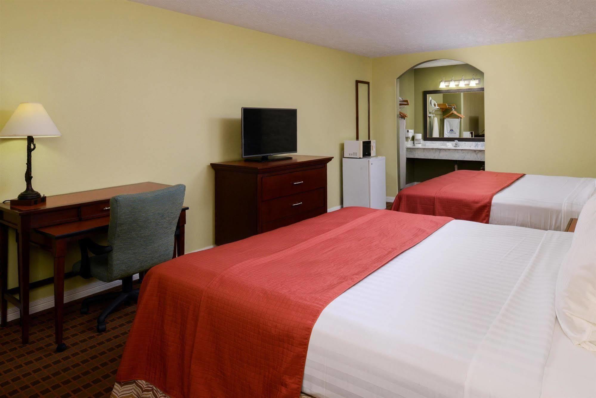 Americas Best Value Inn & Suites Waller/Prairie View Exterior foto